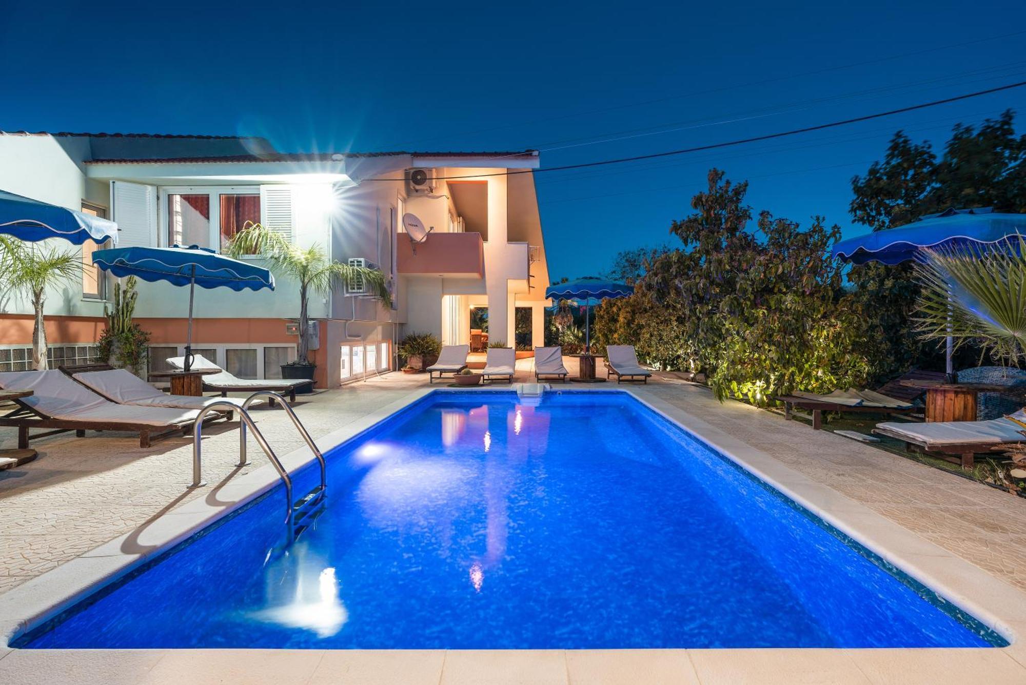 Artzy Villa Rhodes City Exteriör bild
