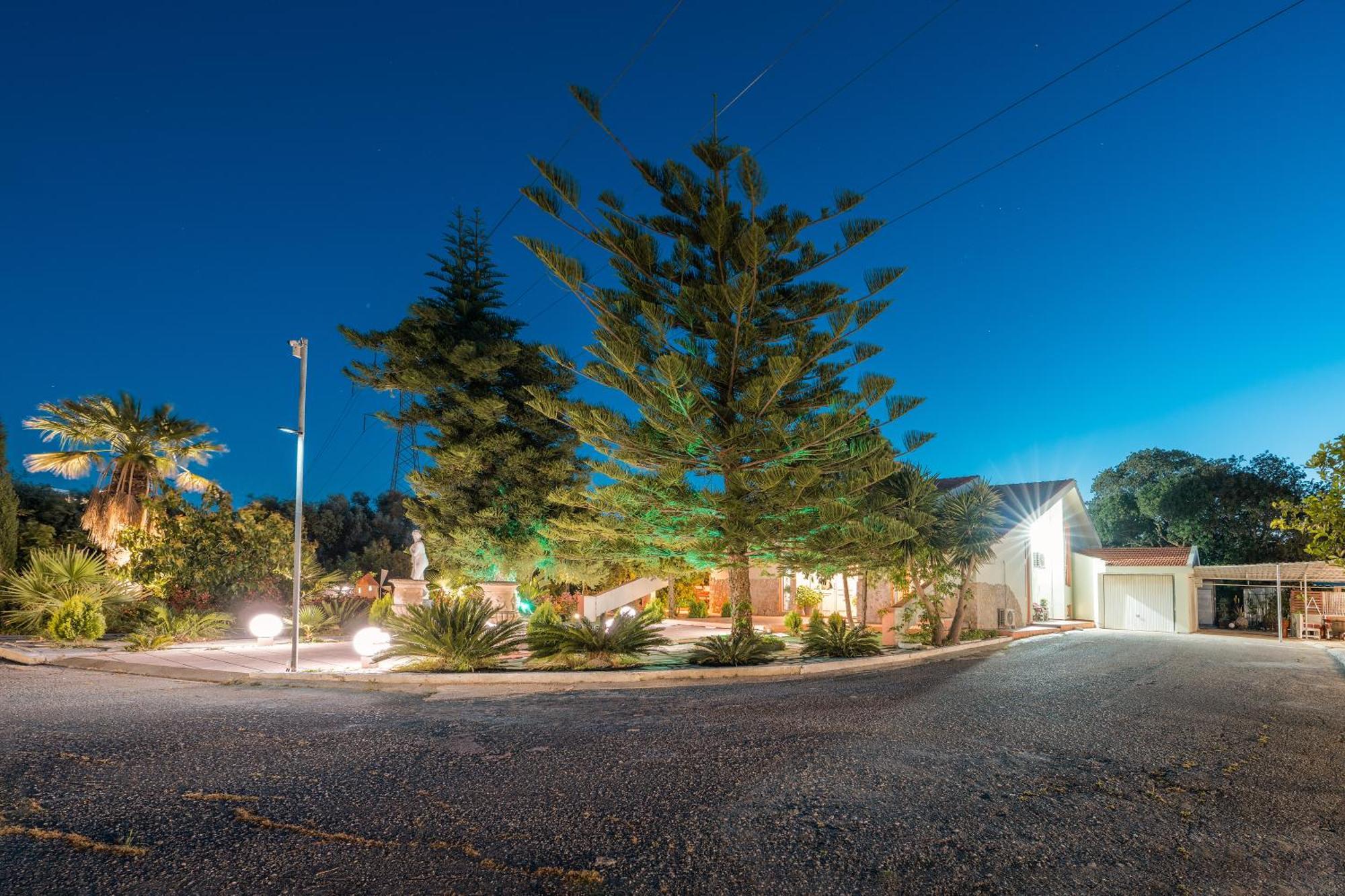 Artzy Villa Rhodes City Exteriör bild